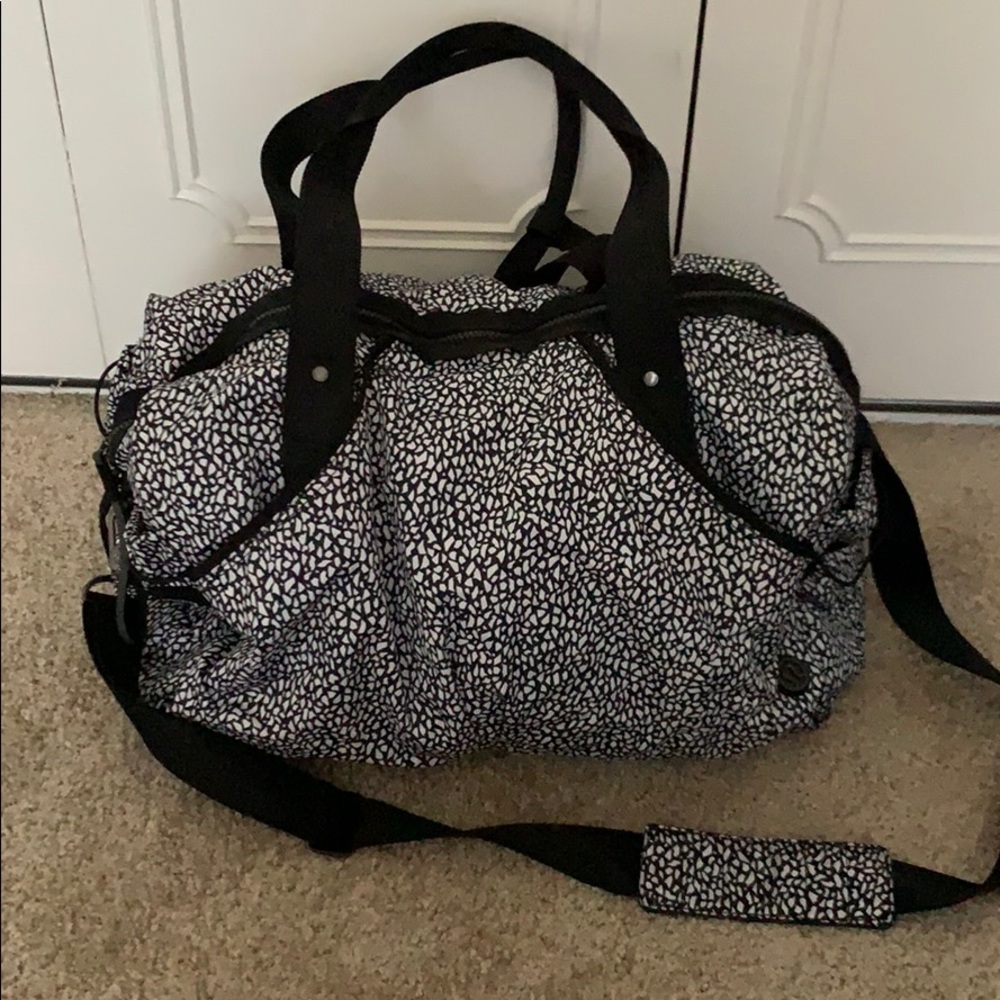 Lululemon Weekender Duffle